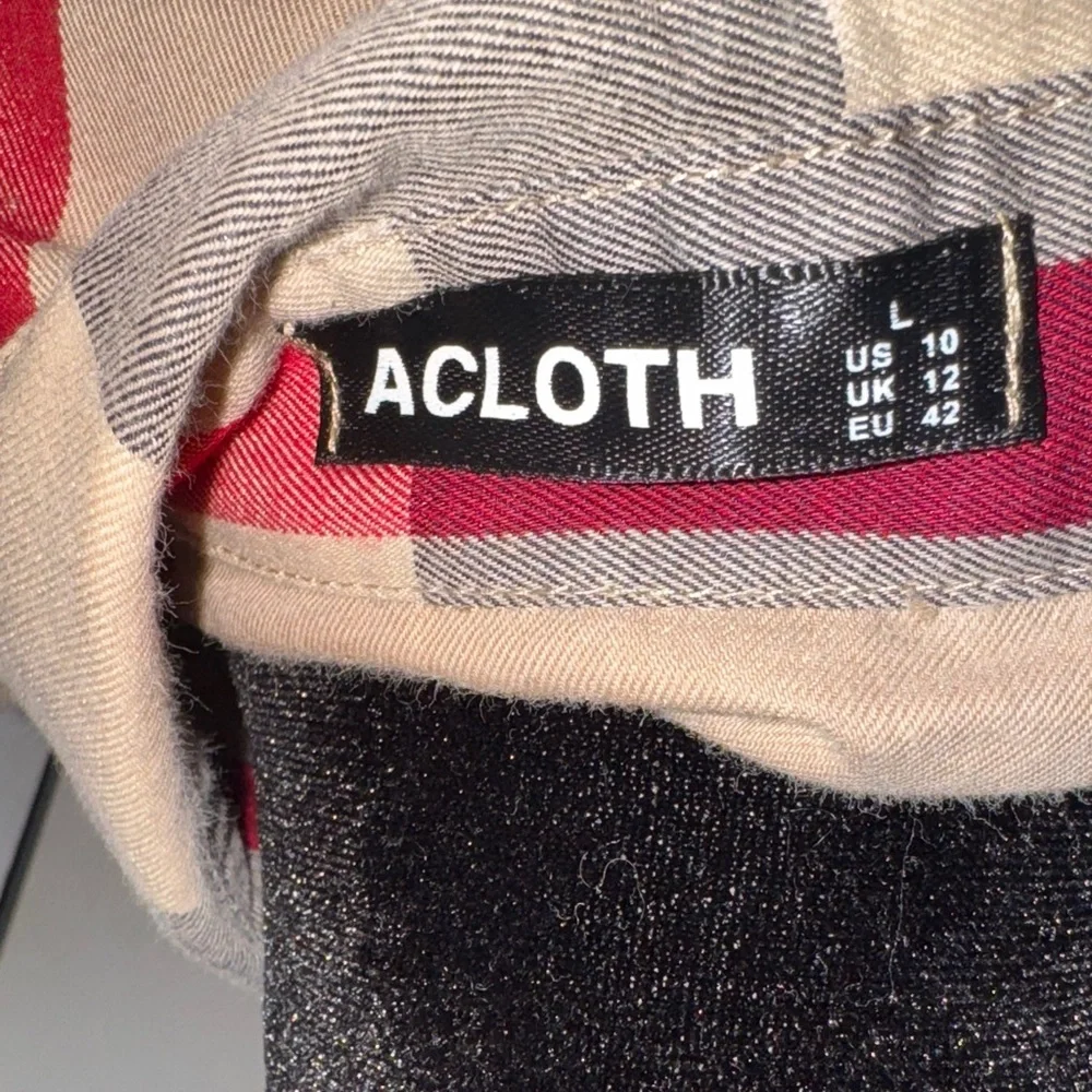 Plaid Button-Up Shirt Dress - Picture 14 of 16